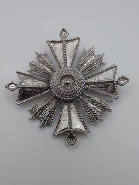 Celebrity NY Silver Tone Maltese Cross Brooch Rare